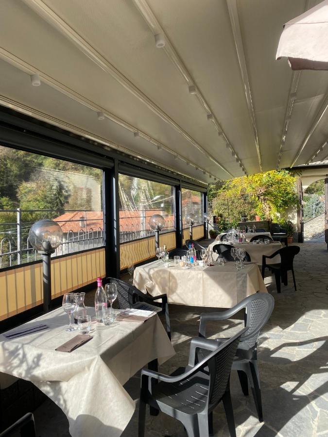 Hotel Delzanno Varallo Esterno foto